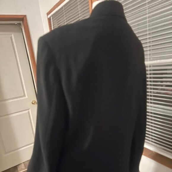 DKNY Black 1 button Wool blazer, size 12 - Picture 3 of 4